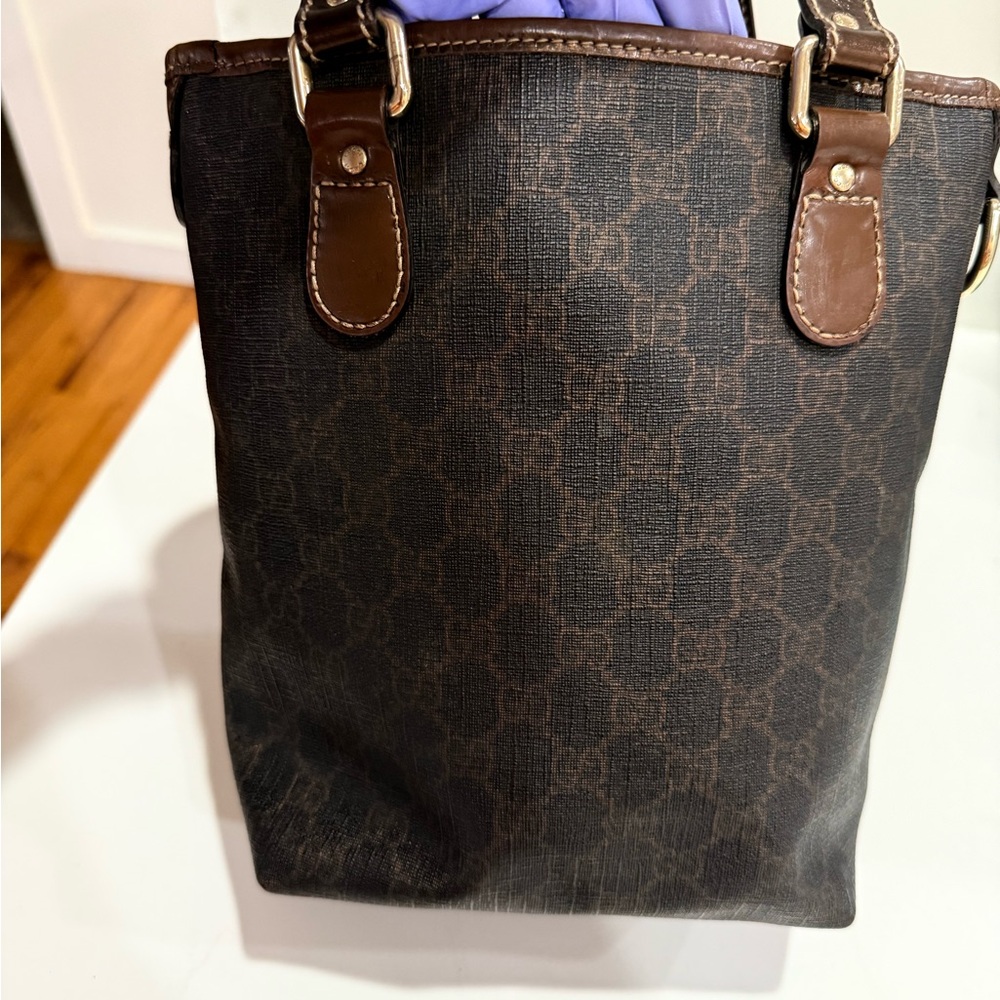 Gucci Dark Brown Monogram Bucket Bag - Picture 3 of 8
